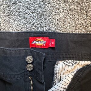 Dickies Black Work Shorts Women’s Size 11 Classic Fit